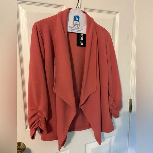 3/4 sleeve women’s blazer - Picture 2 of 3